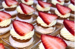 Pavlova Bites