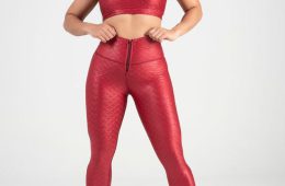 2 pieces set leggins and top, textured glossy fabric